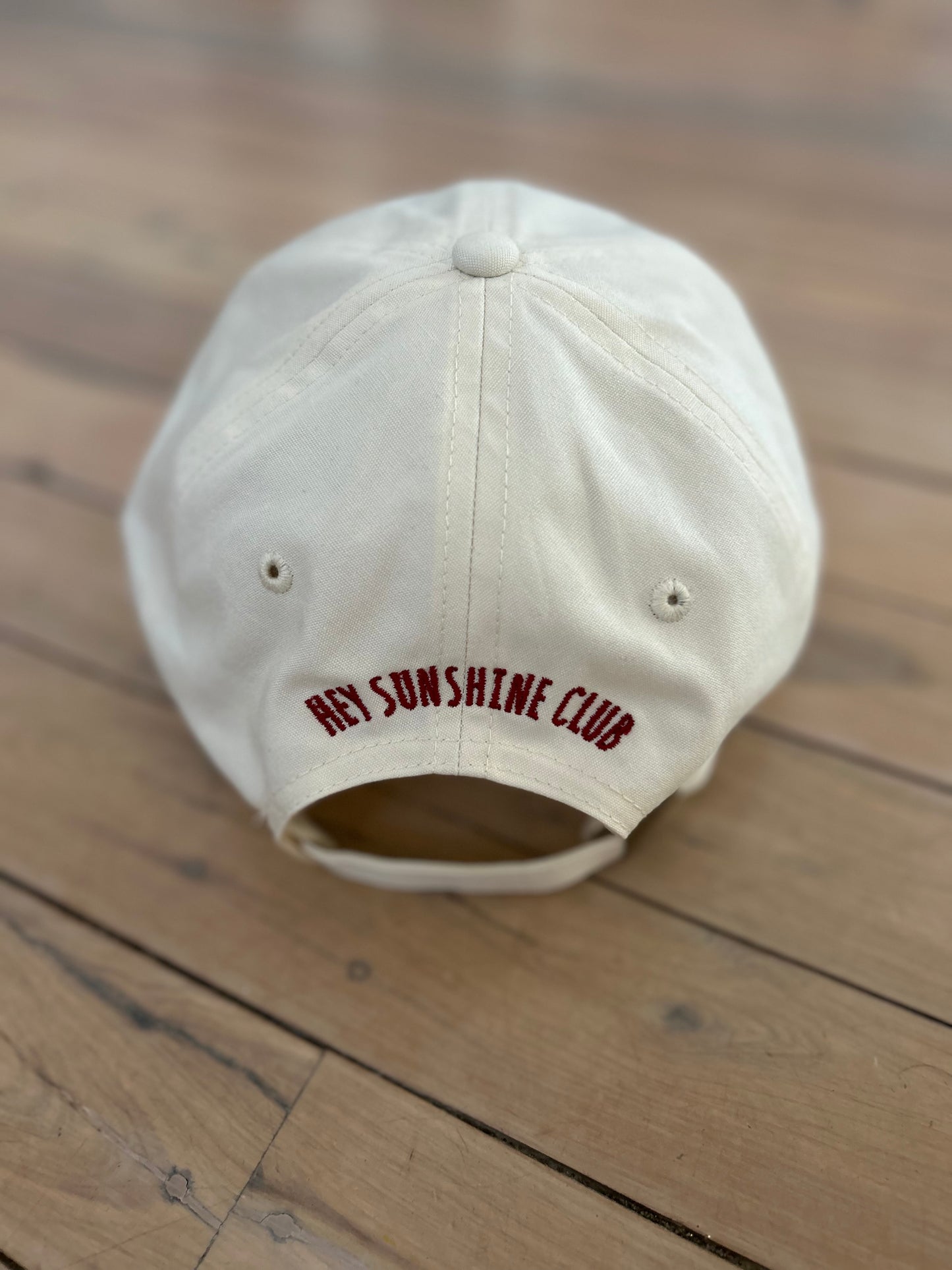 Mia Cara Cap